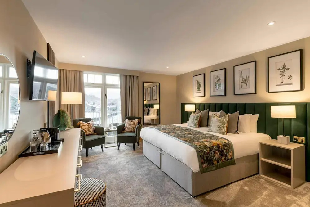 Superior Double room with balcony (full double bed)