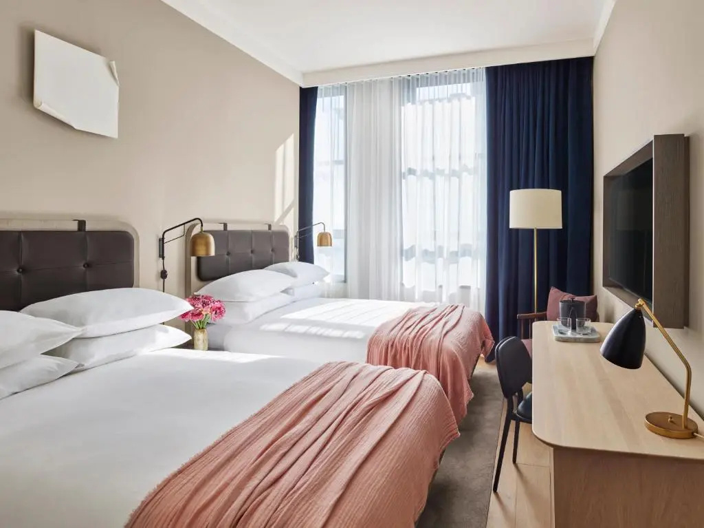 Howard Double room (twin beds)