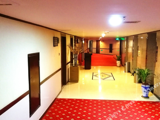 Xing Hang Heng Yue Hotel (Shenzhen Airport Terminal T3)