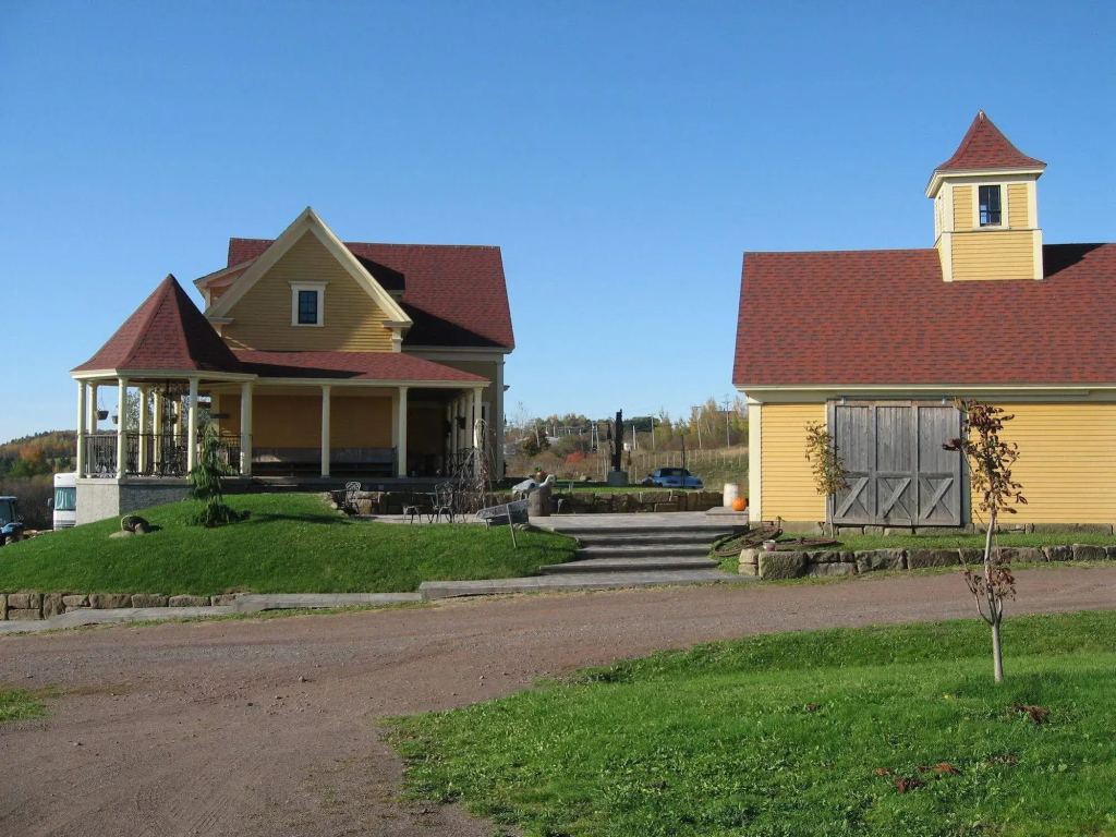 Magnetic Hill Winery - фото 9