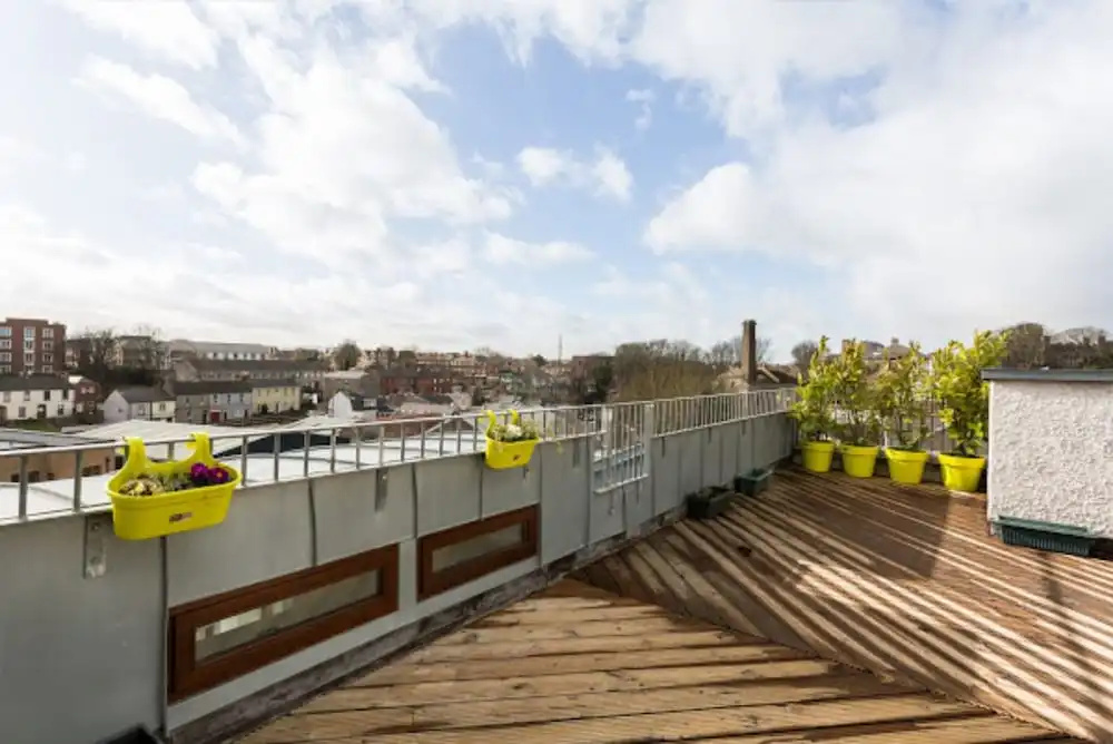 2 Bedroom Penthouse With Private Terrace