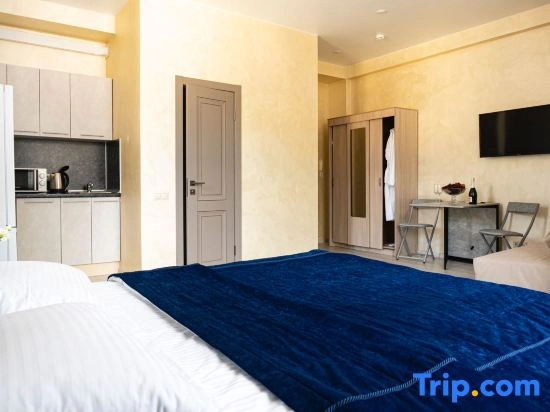 Suite with balcony