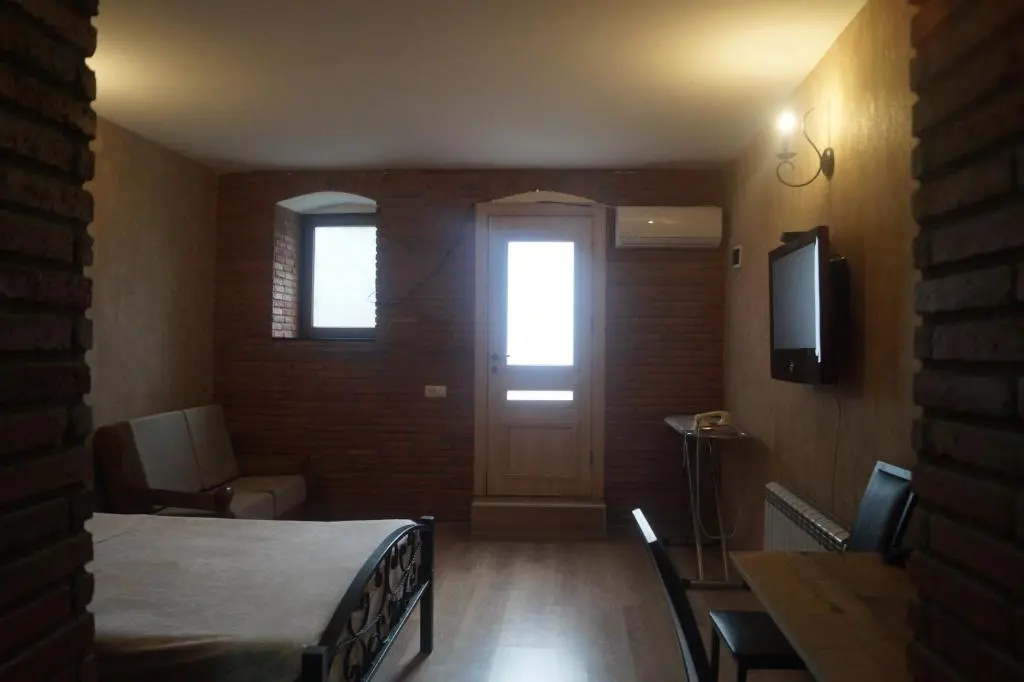 26 Nino Chkheidze Street