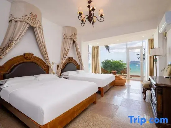 Standard Quadruple room with sea view
