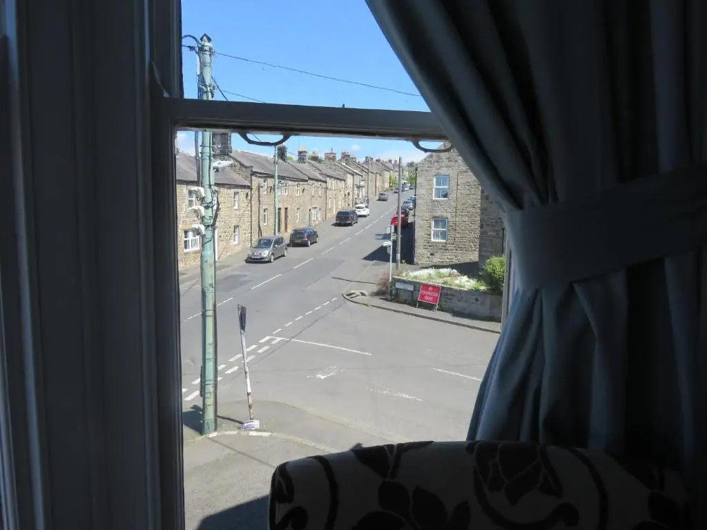 The Queens Arms Hotel