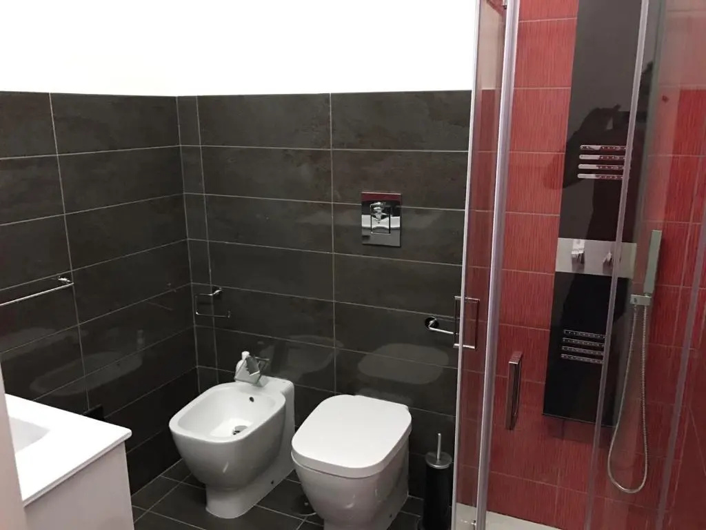 Standard Double room with city view (full double bed)