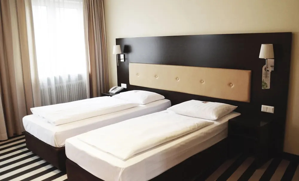 Bristol Hotel Frankfurt - Chambres