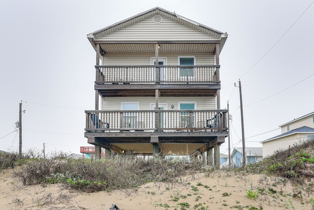 Daves Waves Pet-friendly Home in Surfside Beach