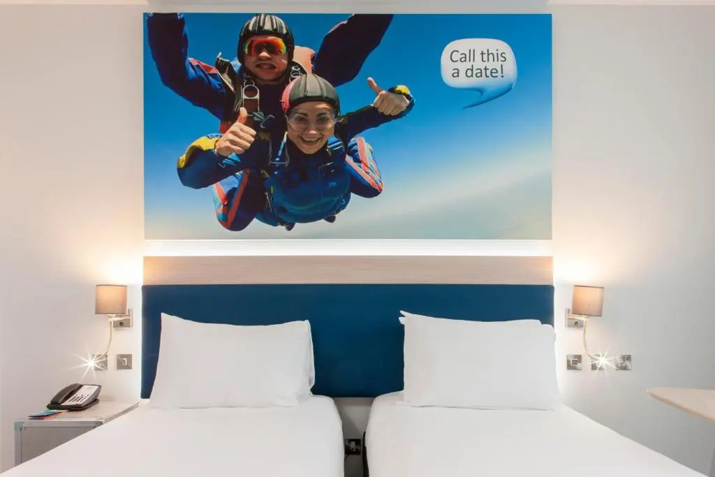 Ibis Styles London Heathrow - Chambres
