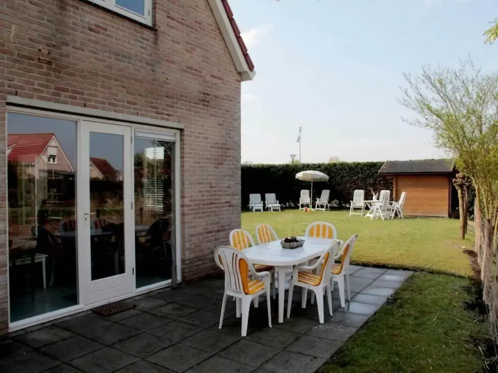 Bungalow in Breskens Near the Beach