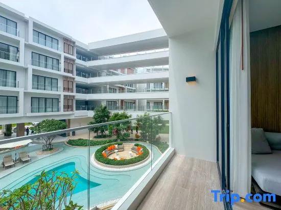 Номер Deluxe с видом на бассейн в Laya Resort Phuket Island