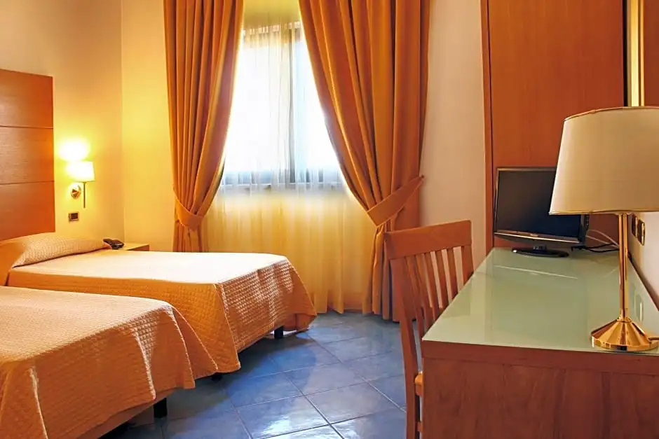 City Hotel - Chambres