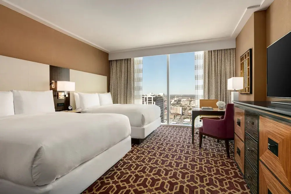 Fairmont Gold Quadruple room