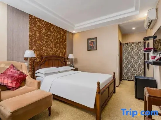 Superior Double room (full double bed)