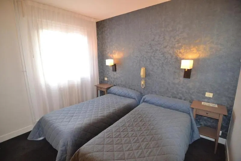 Brit Hotel Cahors - Le France - Chambres