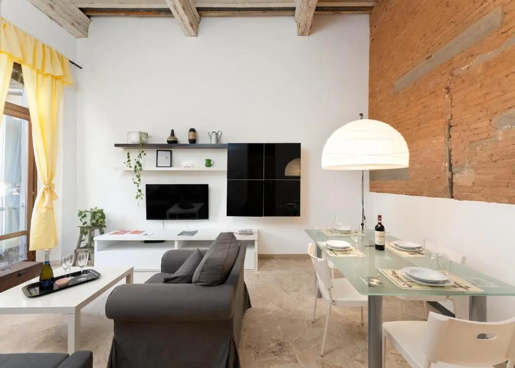 Business Double Apartment (full double bed)