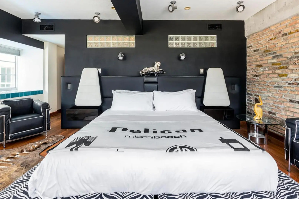 Pelican Hotel - Général