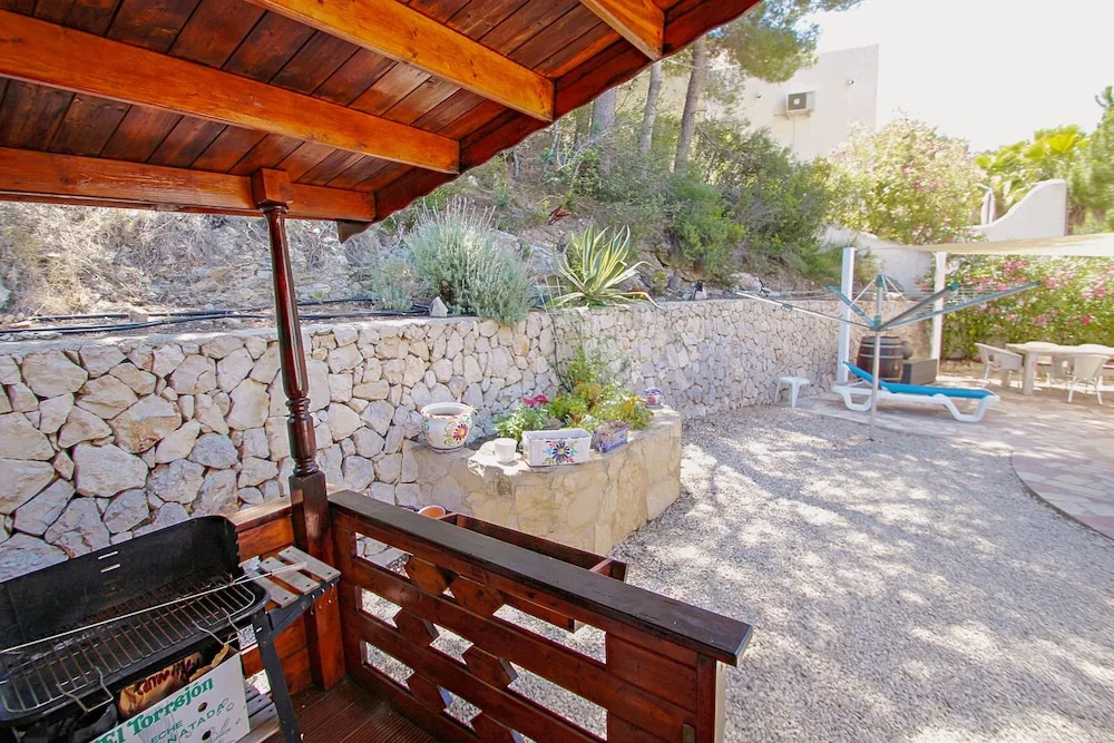 Alma - holiday home with private swimming pool in Benitachell