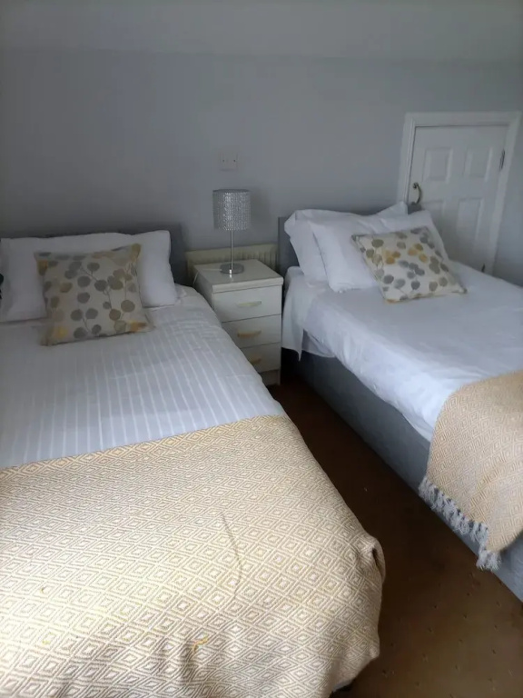 Standard Double room (twin beds)