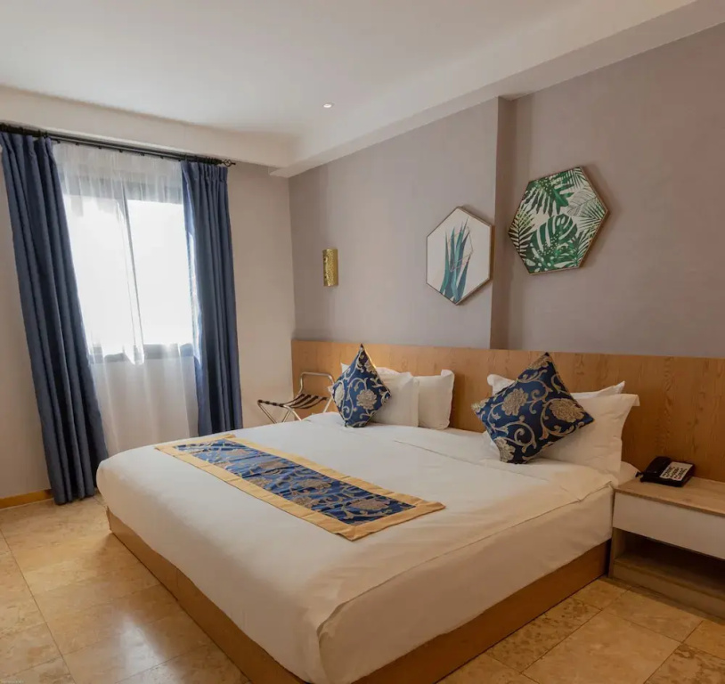Comfort room
