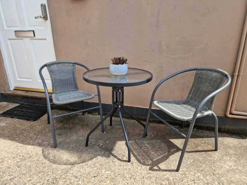 Flat 20 Studio Apartment Southlands