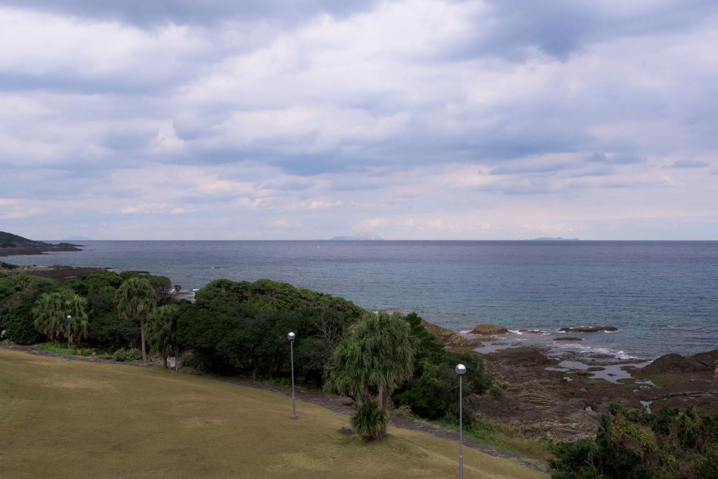 Beach & Waterfront