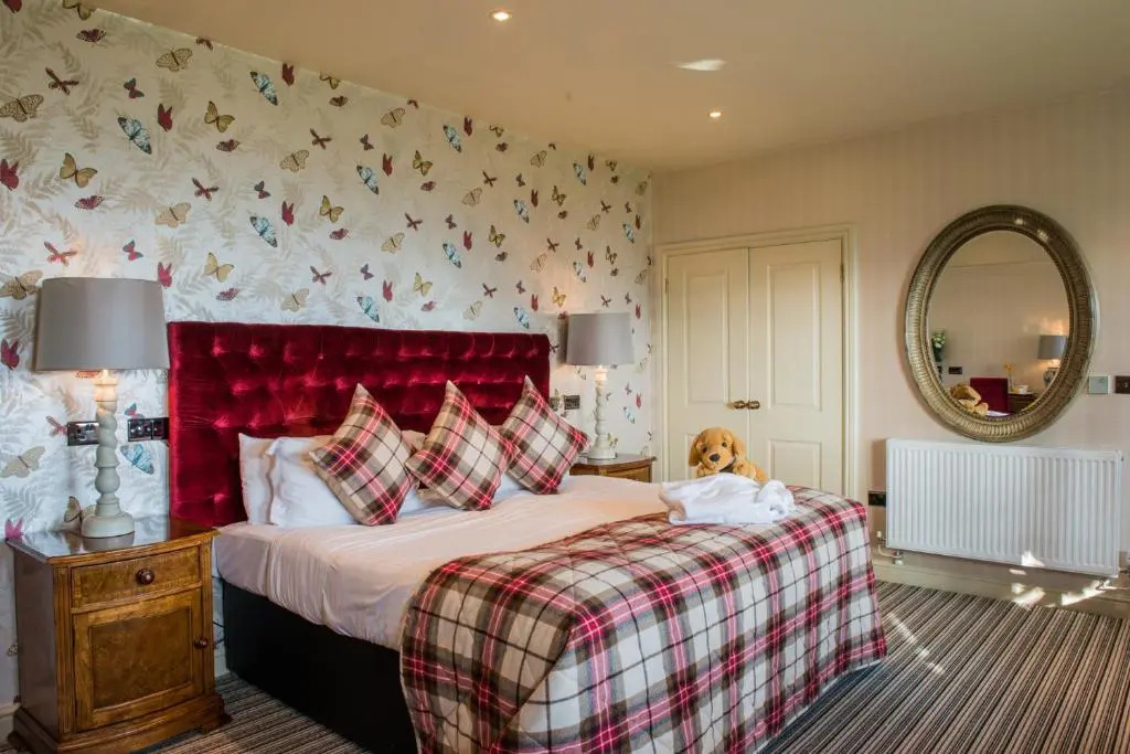 The Coed-Y-Mwstwr Hotel - Chambres