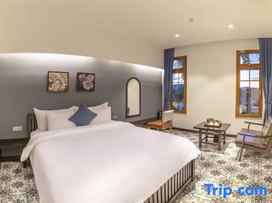 Premier room
