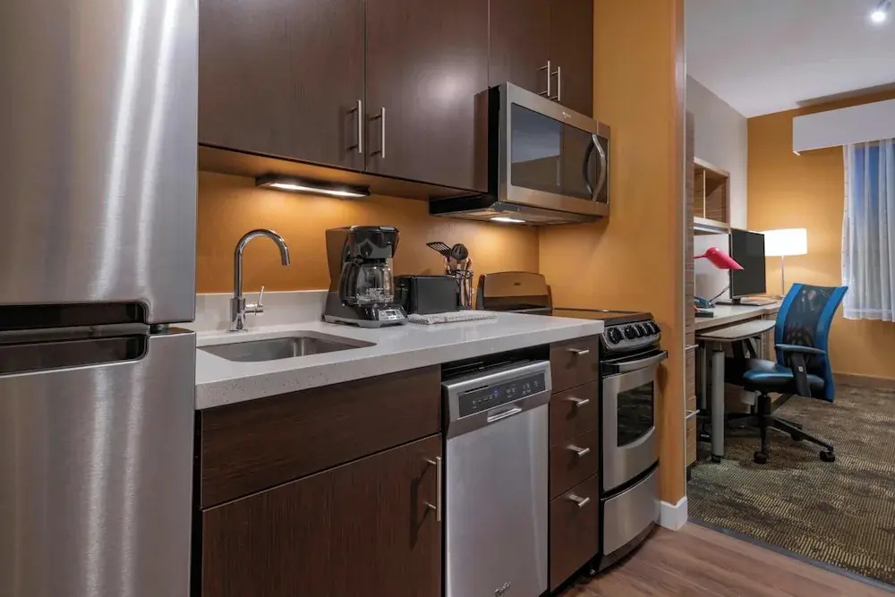 1 Bedroom Suite