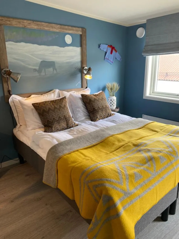 Classic Double room (full double bed)