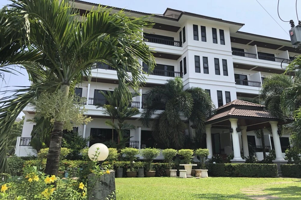 Hotel photo 12