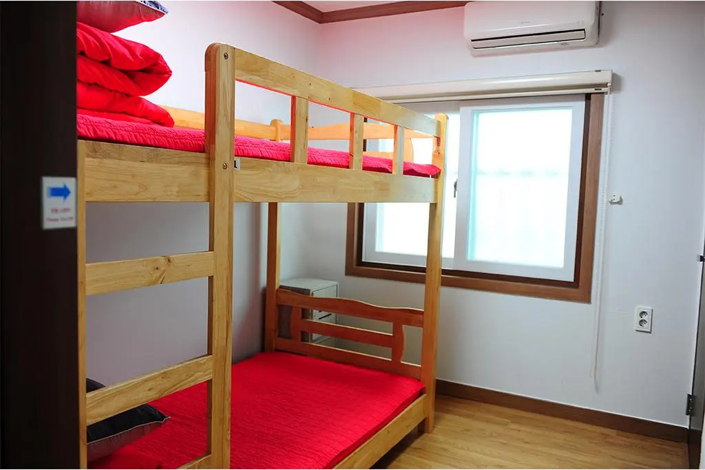 Standard Quadruple room (full double bed)