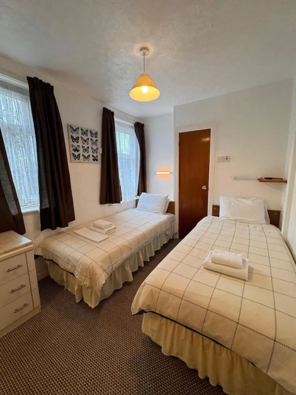Economy room