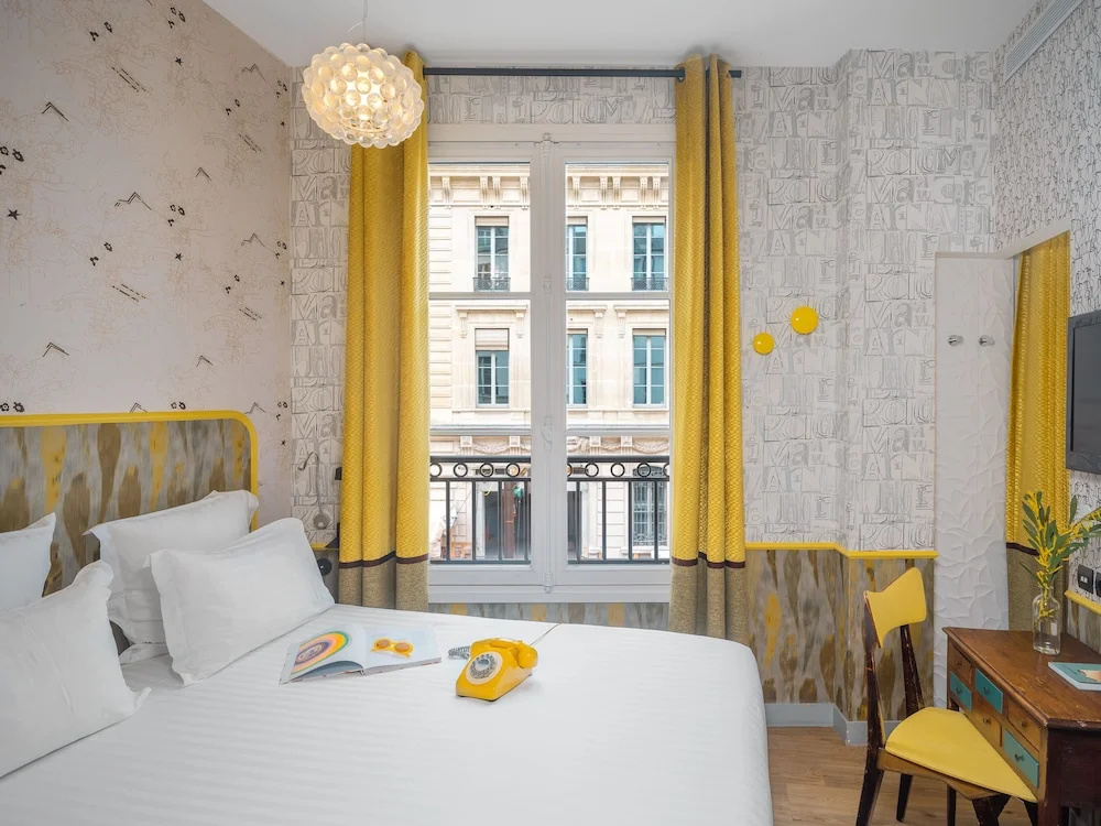 Hôtel Crayon Rouge 60