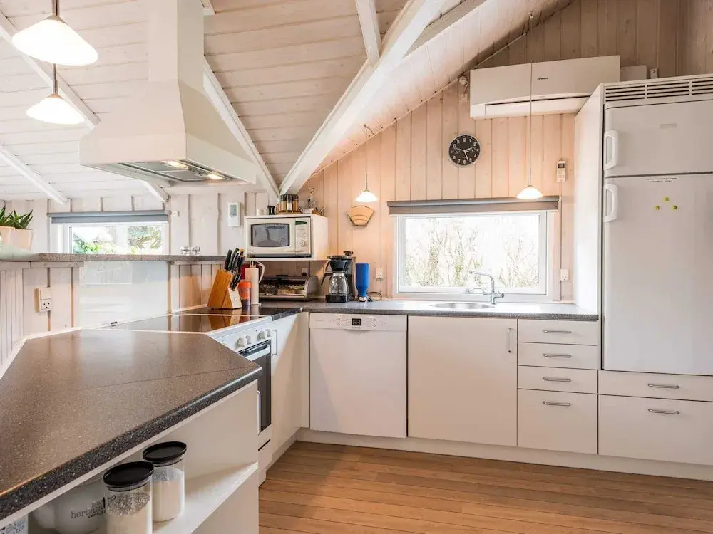 6 Person Holiday Home In Oksbol