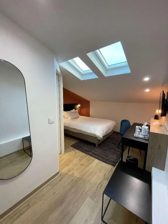 Classic Single room with balcony