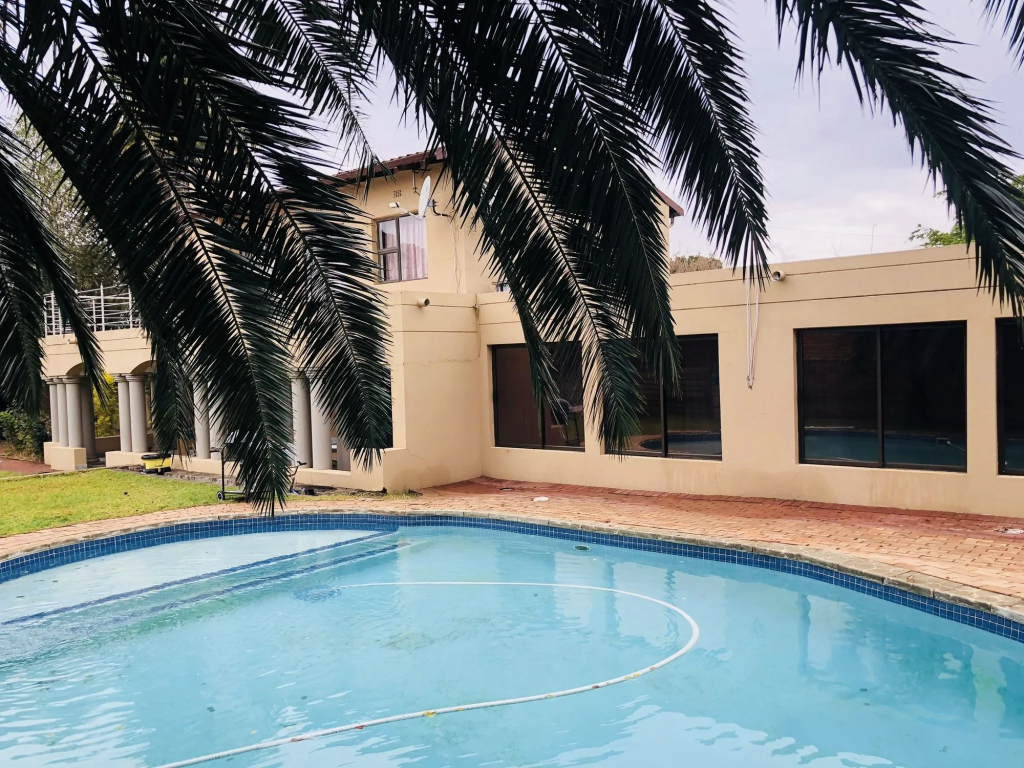 Airport Royal Guest House - фото 12