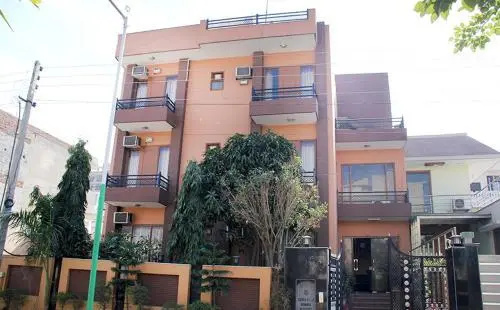 Hotel Ganga Villa