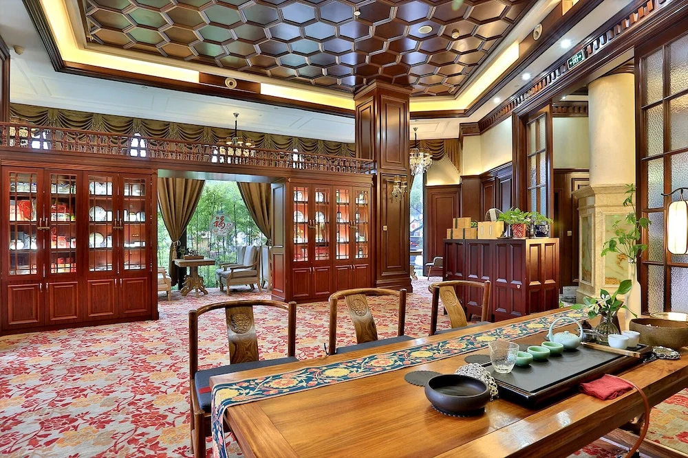 Hotel photo 13