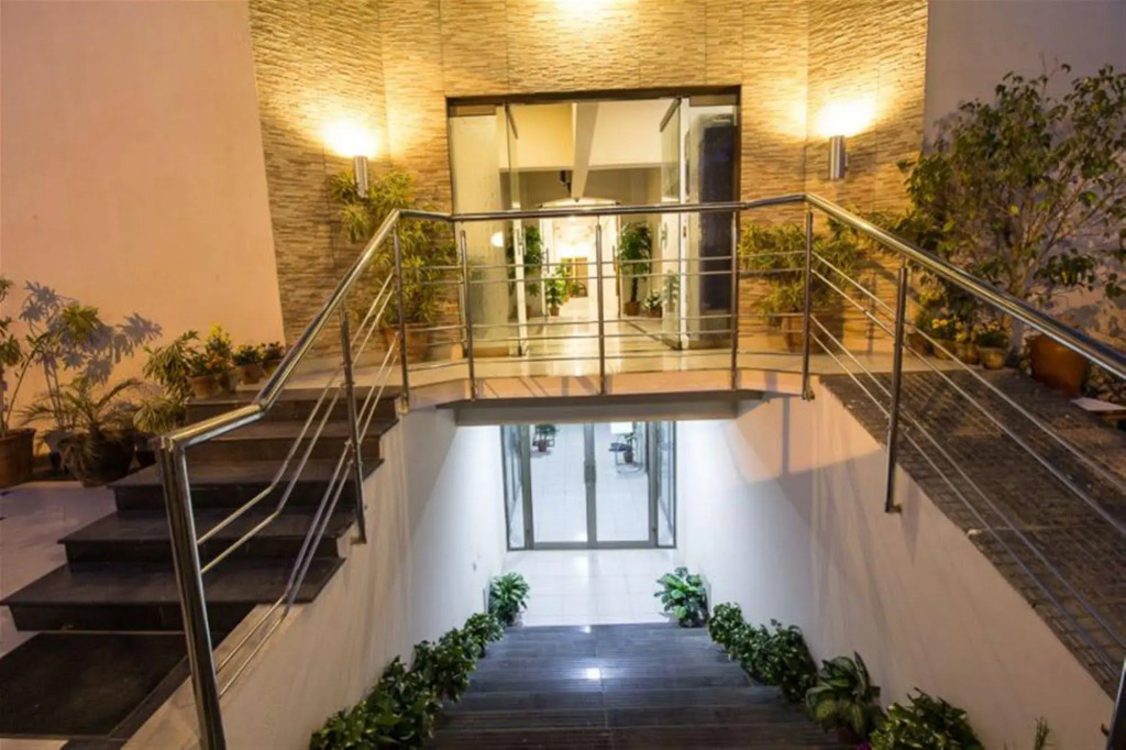 Royal Inn Hotel - фото 13