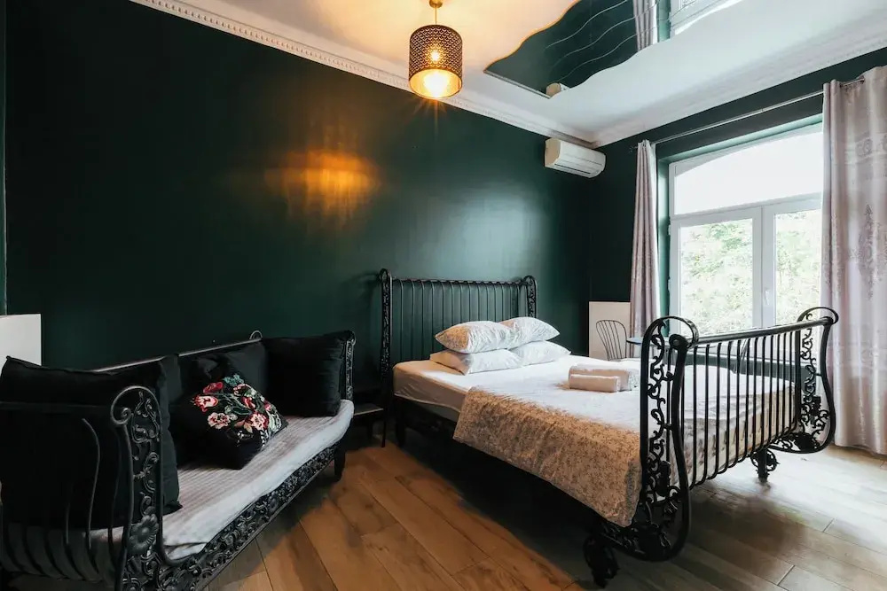 Premium room