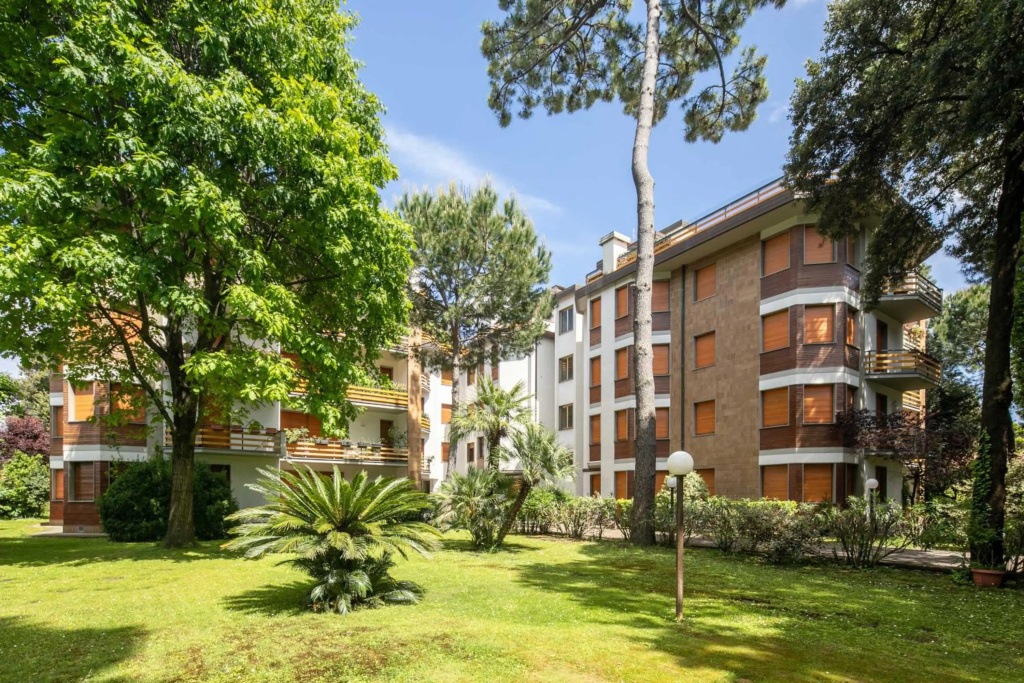 Imperiale Apartment by Mmega