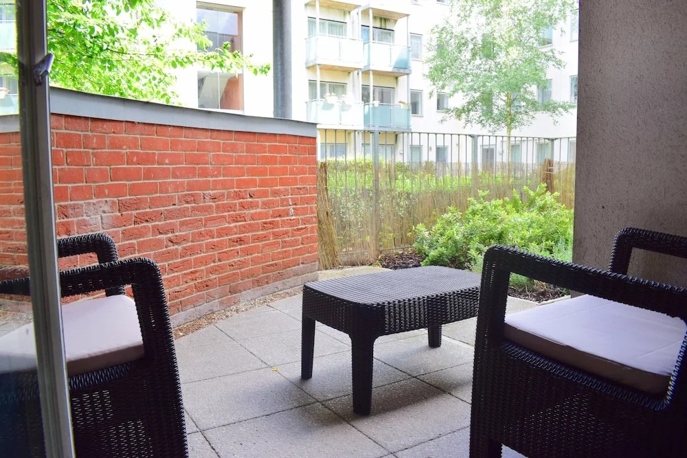 Spacious 2 Bedroom in Shepherds Bush With Patio