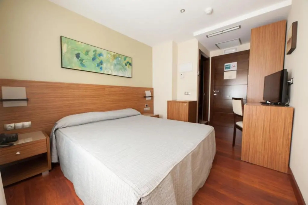 Hotel Restaurante Canzana - Chambres
