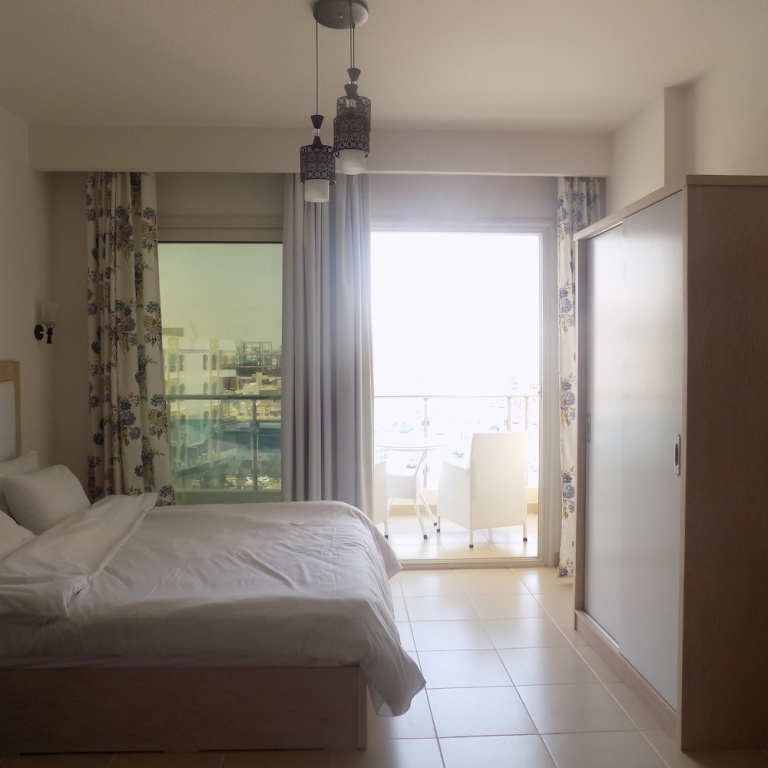 Redcon Suites — 5