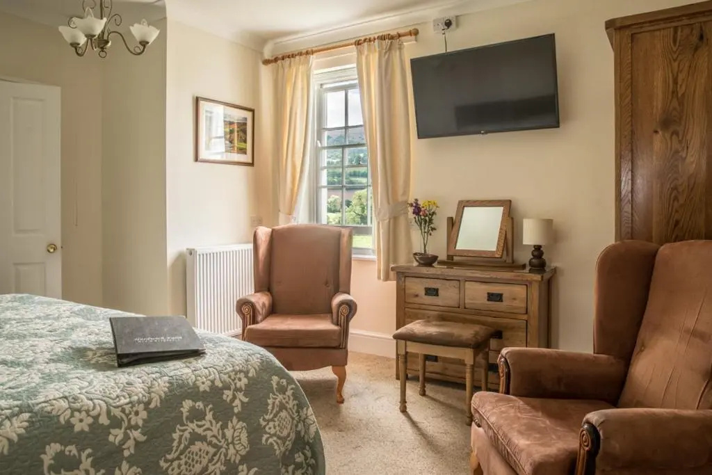 Deluxe Double room with mountain view (full double bed)