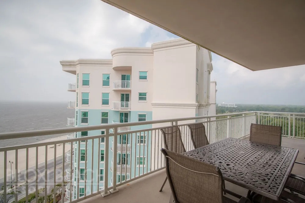 Legacy I 1306 Penthouse — фото 6