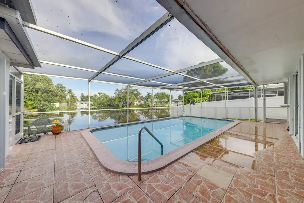 Studio w/ Pool Access, 3 Mi to Hard Rock Stadium!