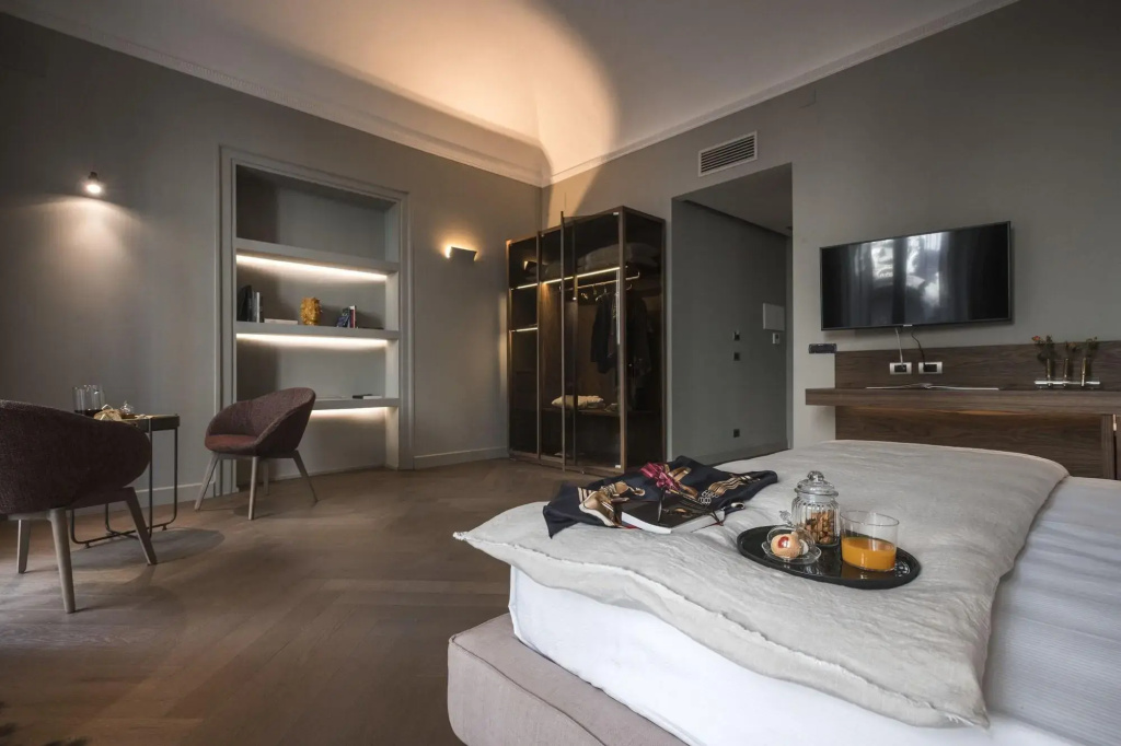 Hotel photo 11