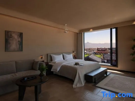Standard Double room with balcony (full double bed)